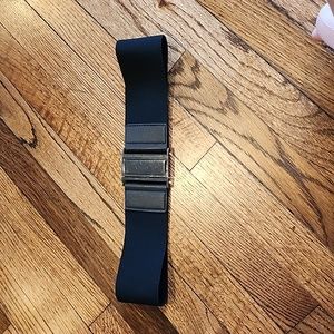 Banana Republic stretchy belt